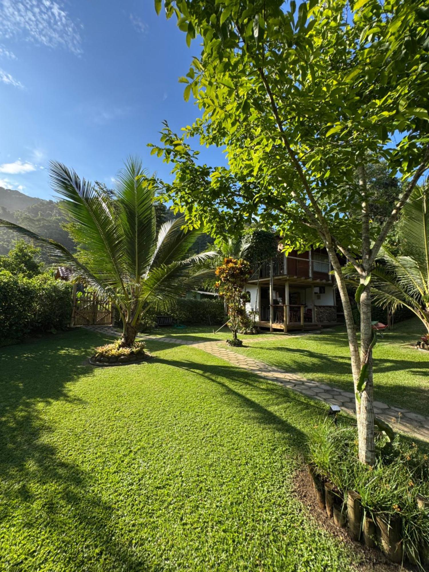 Flora Praia Do Sono Lodge & Trekking Paraty Exterior photo